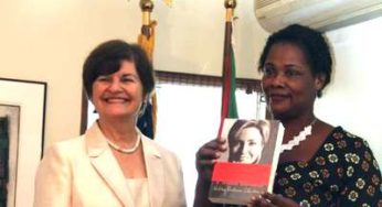 Il premio Donna Coraggio ad Ana Maria Muhai per la sua lotta contro l’AIDS