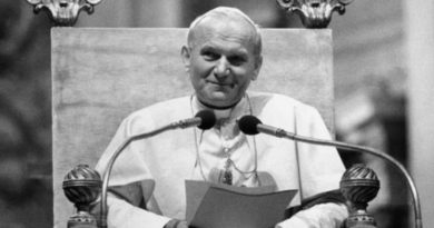 Papa San Giovanni Paolo II - Foto LaPresse